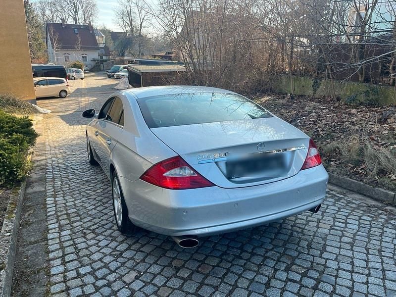 Gebraucht Mercedes CLS350 272 PS (200 kW) 2005 Silber Coupé
