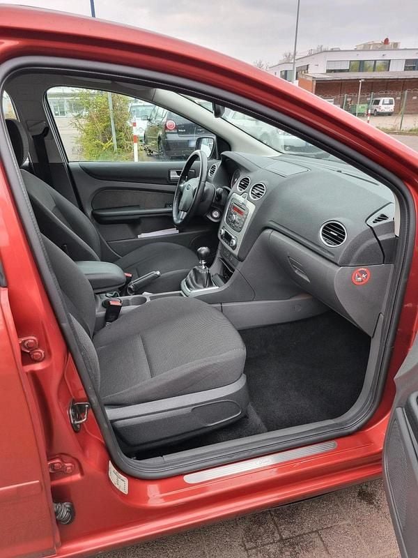 Gebraucht Ford Focus 135 PS (99 kW) 2007 Andere farben Limousine