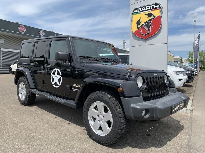 {"label" => "black", "value" => "black"} Gebraucht 2015 Jeep Wrangler Sahara SUV | 29.900 € (Fairer Preis) - Bild 1/4