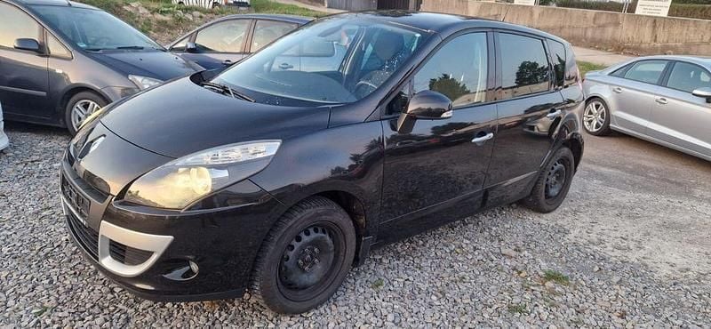 Schwarz Gebraucht 2009 Renault Scénic III Dynamique Van / Kleinbus | 2.490 € (Superpreis) - Bild 1/4