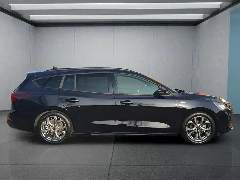 Gebraucht Ford Focus 155 PS (114 kW) 2024 Schwarz Kombi