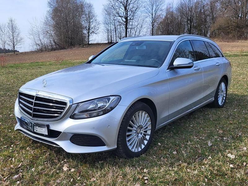 Gebraucht Mercedes C220 170 PS (125 kW) 2016 Silber Limousine