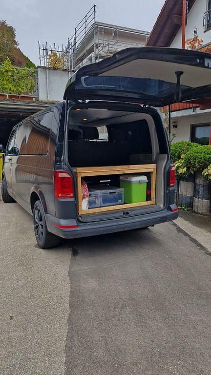 Schwarz Gebraucht 2017 VW T6 Van | 18.000 € (Guter Preis) - Bild 1/4