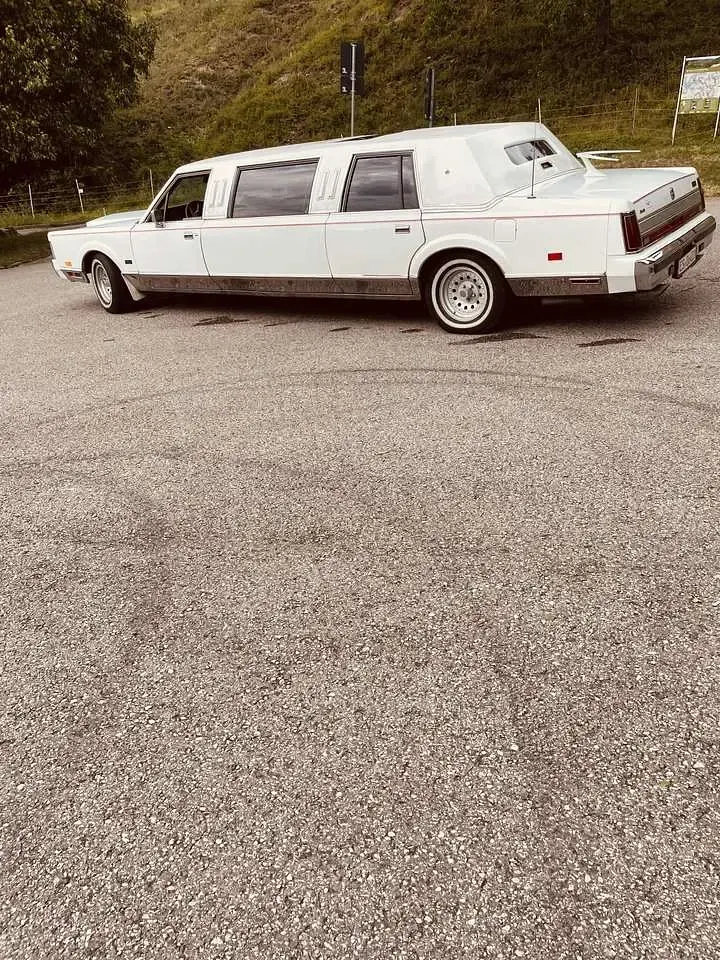 Gebraucht Lincoln Town Car 152 PS (111 kW) 1989 Weiß Limousine