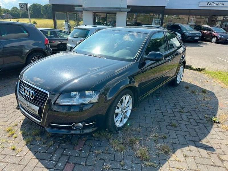 Gebraucht Audi A3 Ambition 125 PS (91 kW) 2011 Schwarz Limousine