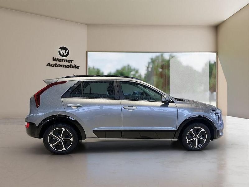 Gebraucht Kia Niro Comfort 130 PS (95 kW) 2025 Stahlgrau SUV