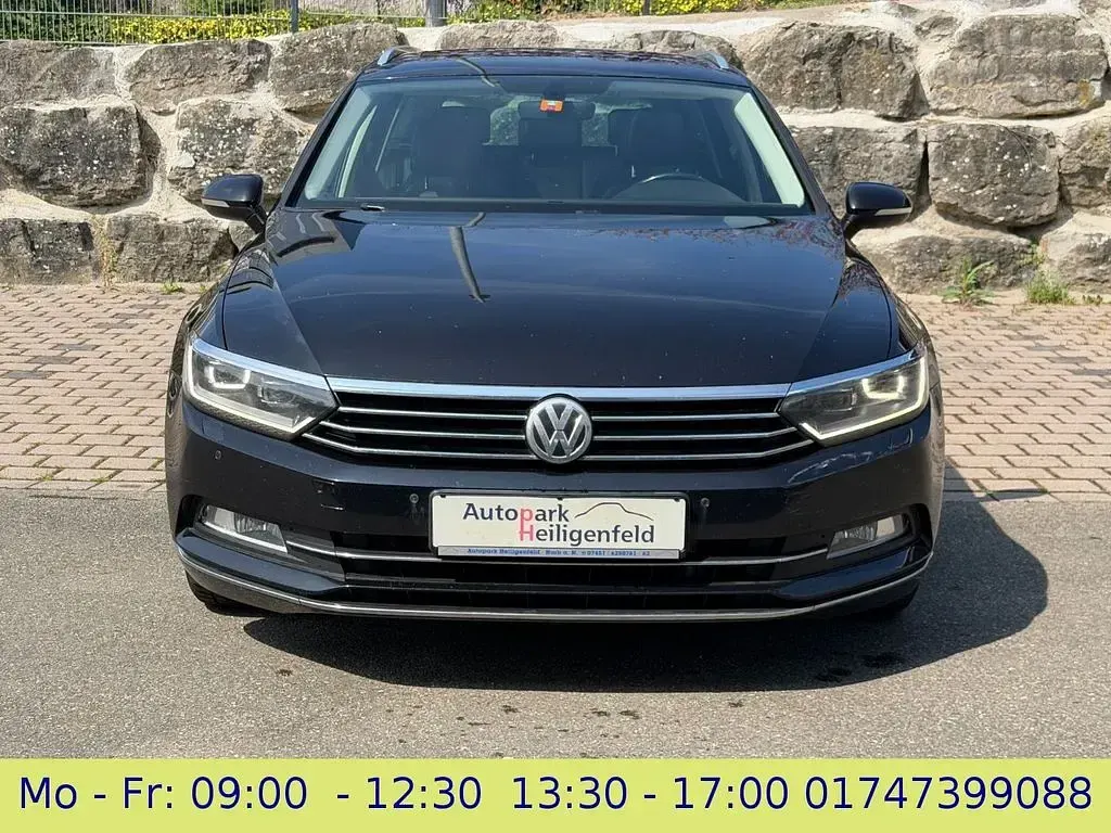 Gebraucht VW Passat Highline 150 PS (110 kW) 2015 Schwarz Kombi