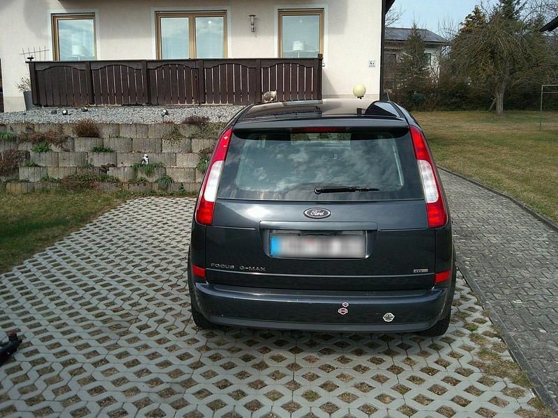 Gebraucht Ford Focus Fun X 109 PS (80 kW) 2007 Schwarz Kombi