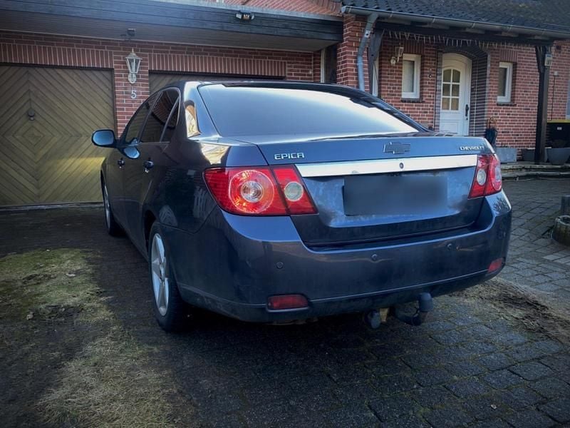 Gebraucht Chevrolet Epica 150 PS (110 kW) 2007 Grau Limousine