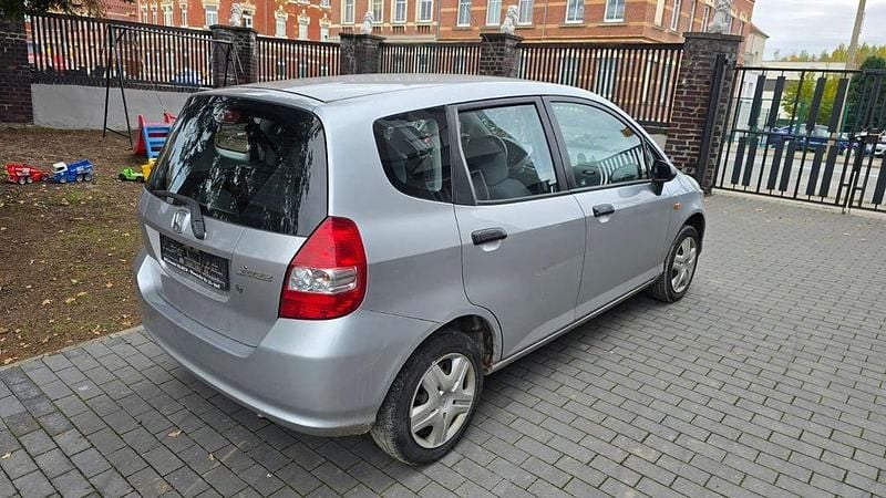 Gebraucht Honda Jazz S 77 PS (56 kW) 2003 Silber Kleinwagen