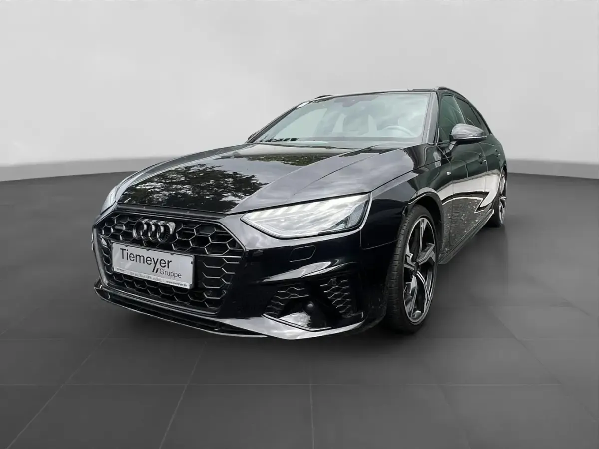 Gebraucht Audi A4 S-Line 204 PS (150 kW) 2025 Schwarz Kombi