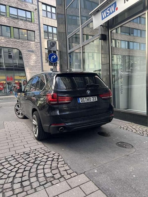 Gebraucht BMW X5 Sport Line 258 PS (189 kW) 2015 SUV