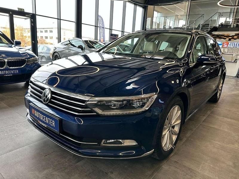 Gebraucht VW Passat Highline 272 PS (200 kW) 2019 Atlantic blue Kombi