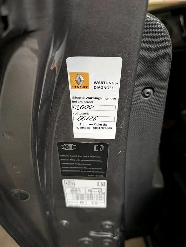 Second-hand Renault Captur 90 CP (66 kW) 2015 Argintiu SUV