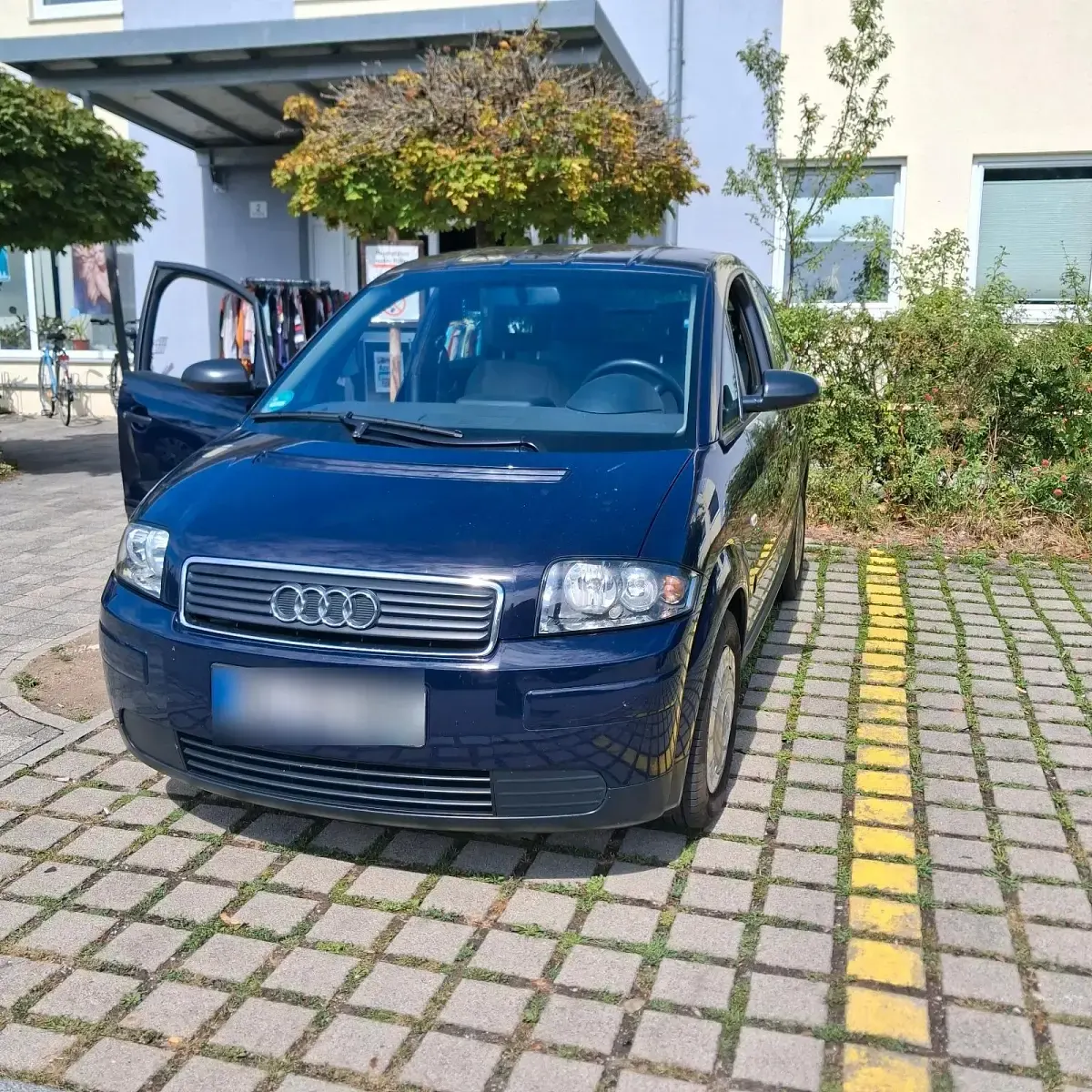 Gebraucht Audi A2 61 PS (44 kW) 2004 Blau Kleinwagen