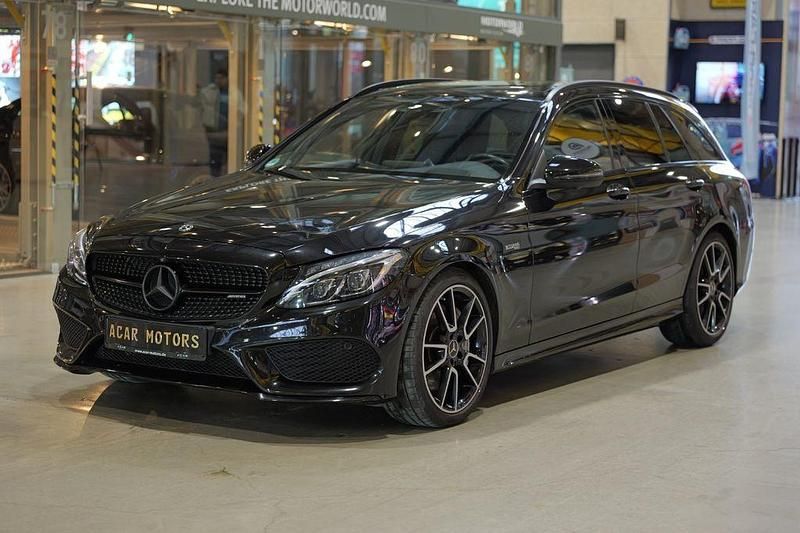 Gebraucht Mercedes C43 AMG AMG 367 PS (269 kW) 2016 Schwarz Limousine