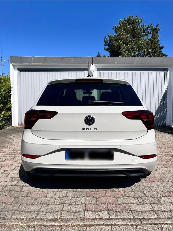 Usata VW Polo Life 95 CV (69 kW) 2024 Grigio Utilitaria