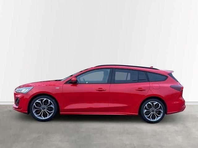 Neu Ford Focus ST-Line X 155 PS (114 kW) 2025 Rot Limousine