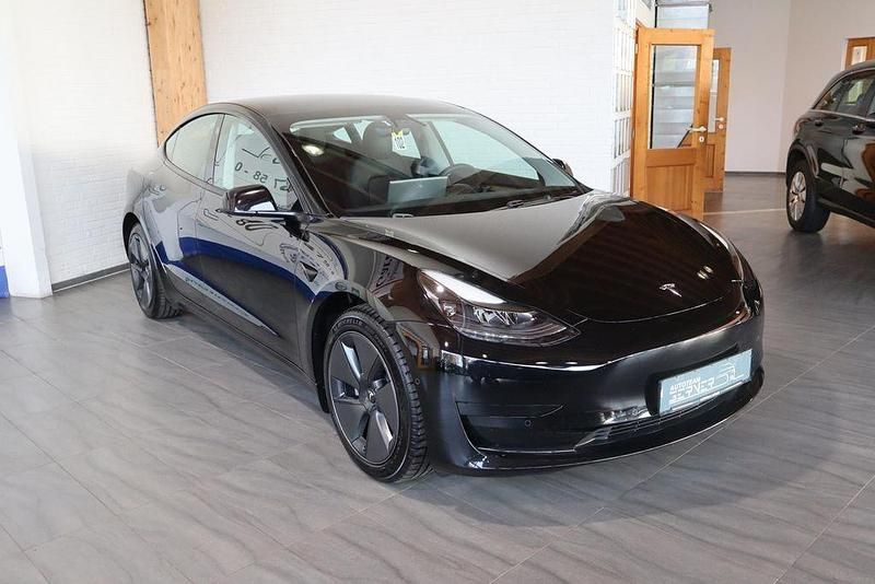 Gebraucht Tesla Model 3 239 kW (325 PS) 2021 Schwarz Limousine