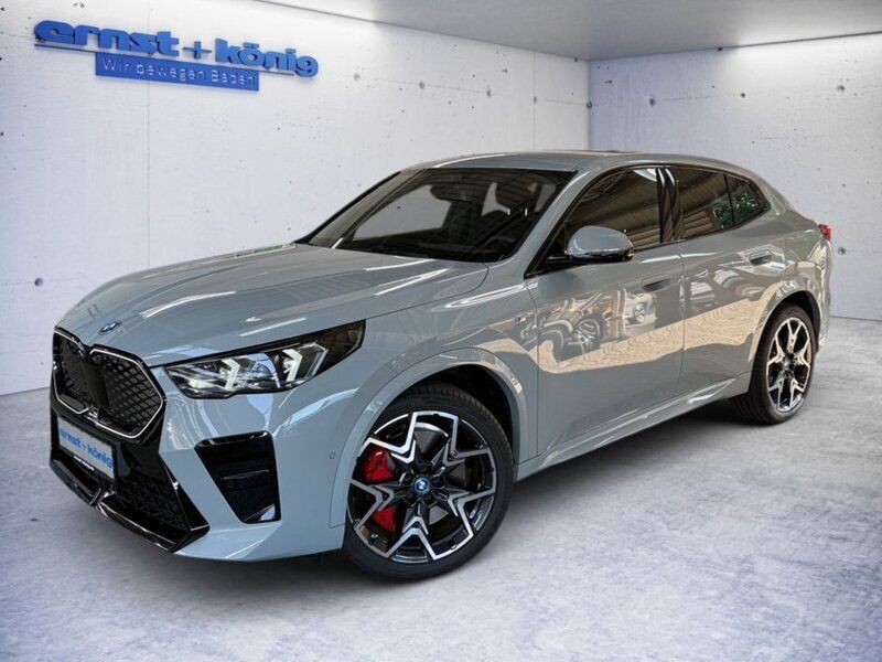 Neu 2024 BMW iX2 M Sport SUV | 46.990 € (Superpreis) - Bild 1/4