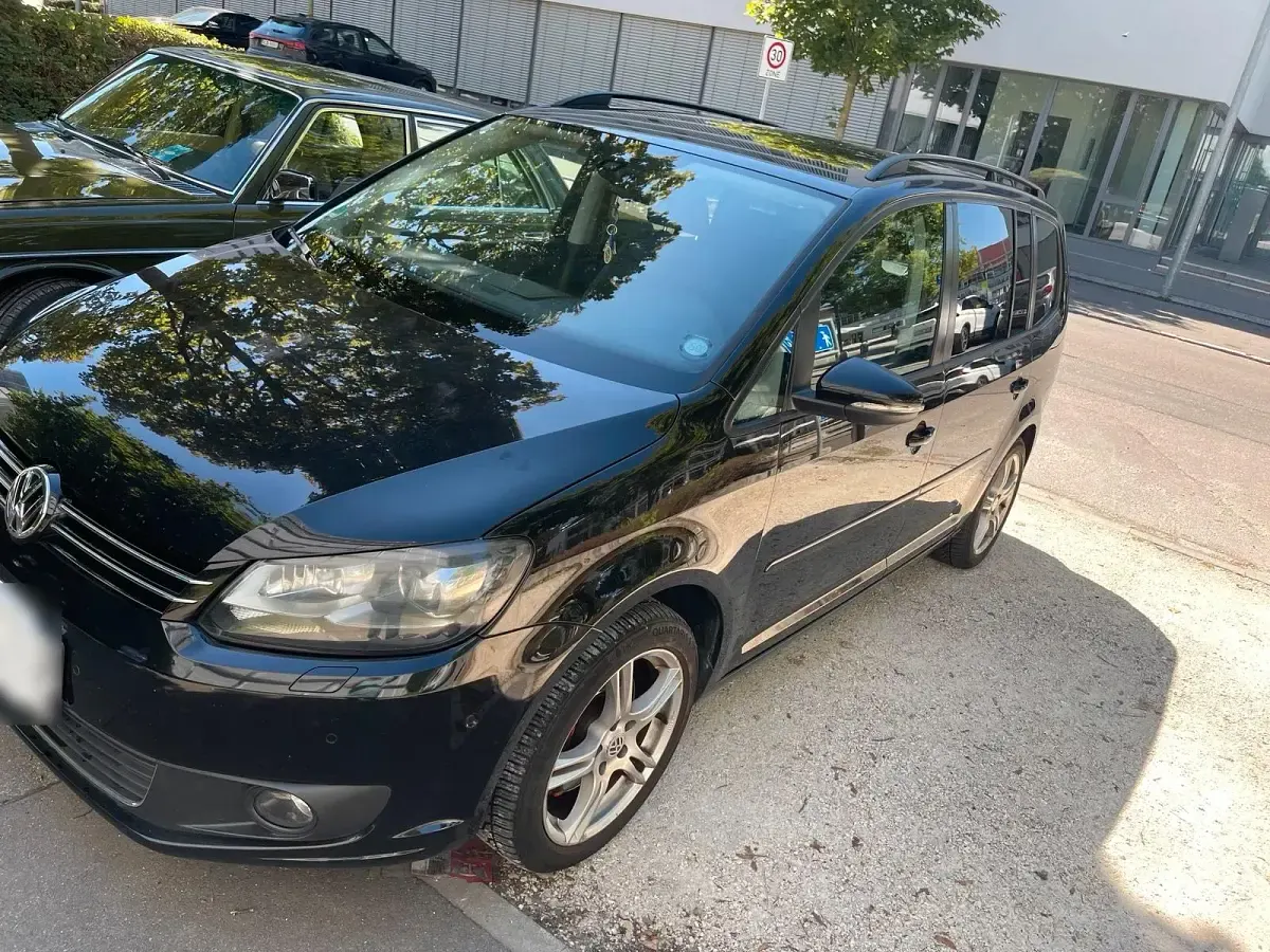 Gebraucht VW Touran 140 PS (102 kW) 2012 Van / Kleinbus