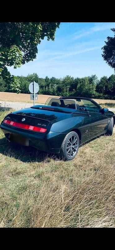Gebraucht Alfa Romeo Spider 164 PS (120 kW) 2004 Schwarz Cabrio
