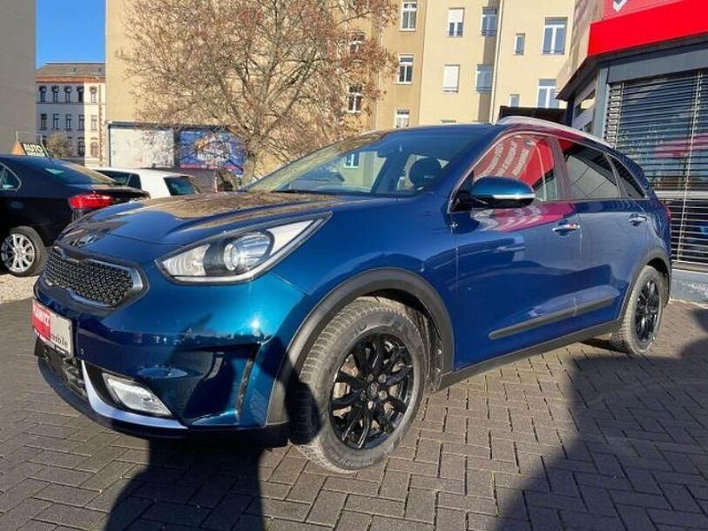 Gebraucht Kia Niro Spirit 105 PS (77 kW) 2017 Blau SUV