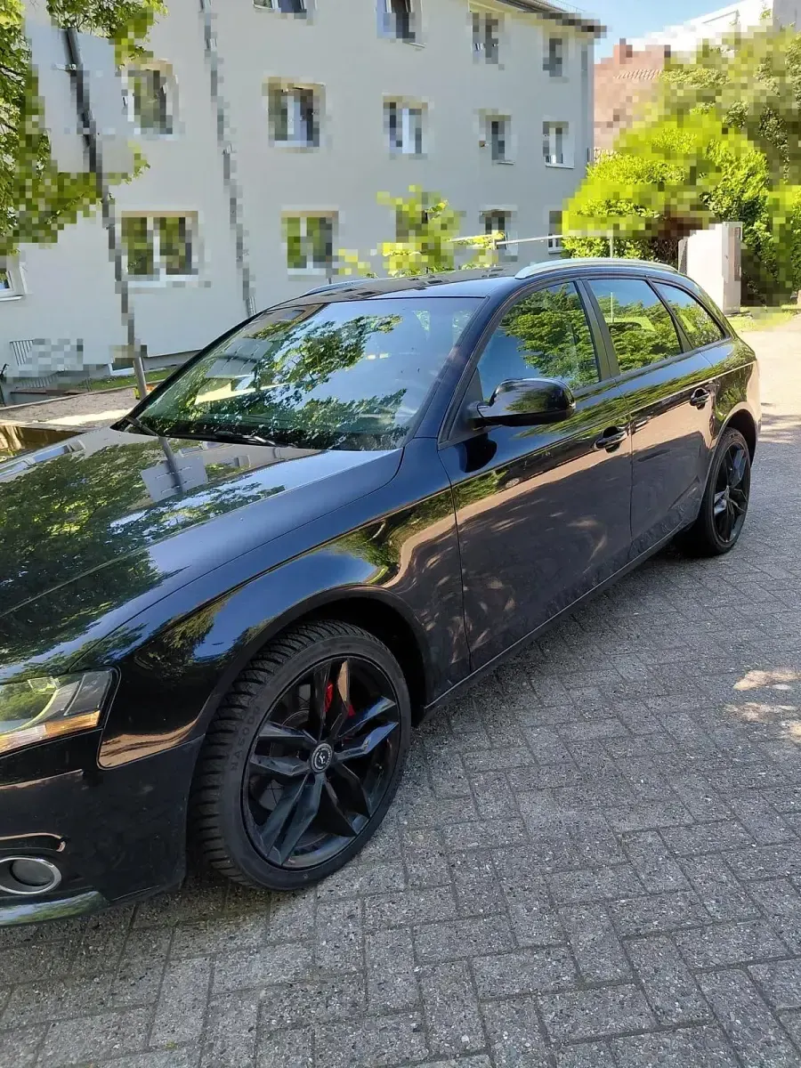 Gebraucht Audi A4 143 PS (105 kW) 2010 Schwarz Kombi