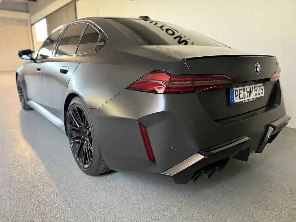 Gebraucht BMW M5 Performance 727 PS (534 kW) 2025 Grau Limousine