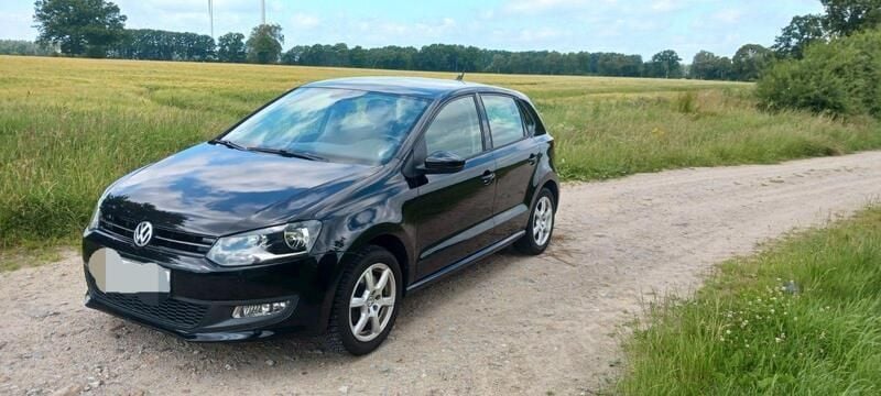 Schwarz Gebraucht 2013 VW Polo Kleinwagen | 5.400 € (Guter Preis) - Bild 1/4