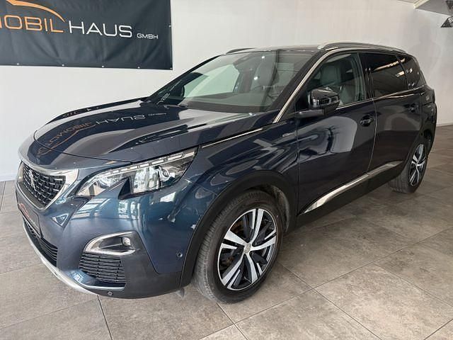 Blau Gebraucht 2017 Peugeot 5008 Allure GT-Line Van / Kleinbus | 16.980 € (Teuer) - Bild 1/2
