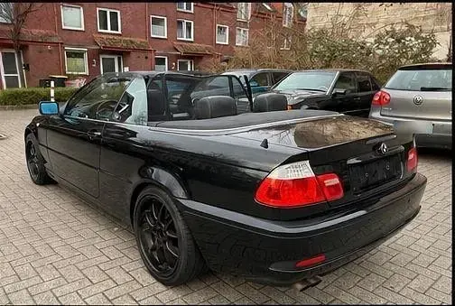 Gebraucht BMW 320 Cabriolet 170 PS (125 kW) 2005 Schwarz Cabrio