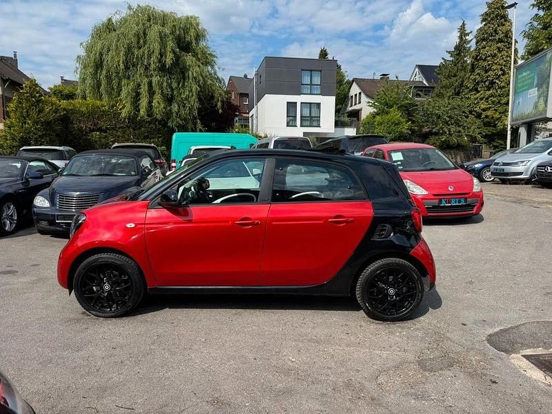 Second-hand Smart ForFour Prime 71 CP (52 kW) 2015 Negru Hatchback
