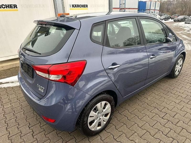 Gebraucht Hyundai ix20 90 PS (66 kW) 2012 Other Kleinwagen