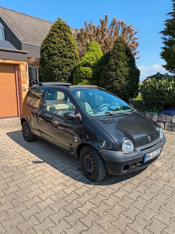 Używany Renault Twingo 58 KM (42 kW) 2003 Czarny Hatchback