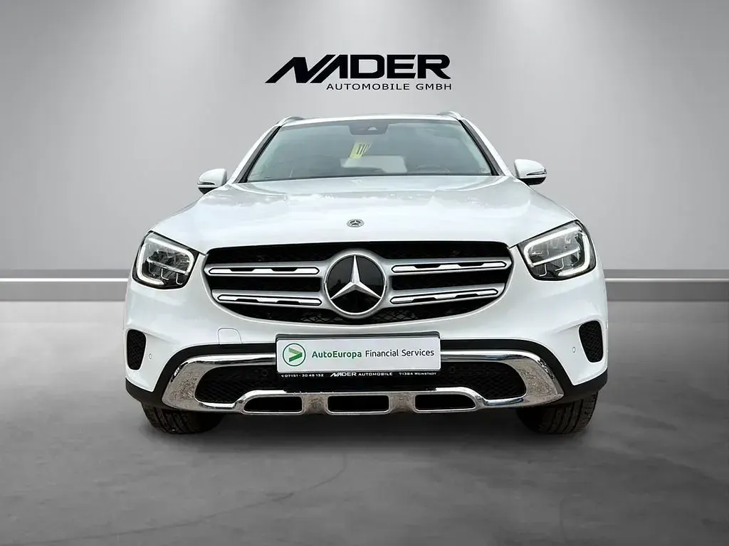Gebraucht Mercedes GLC300 211 PS (155 kW) 2021 Weiß SUV