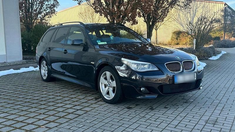 Gebraucht BMW 530 M Sport 235 PS (172 kW) 2007 Schwarz Kombi
