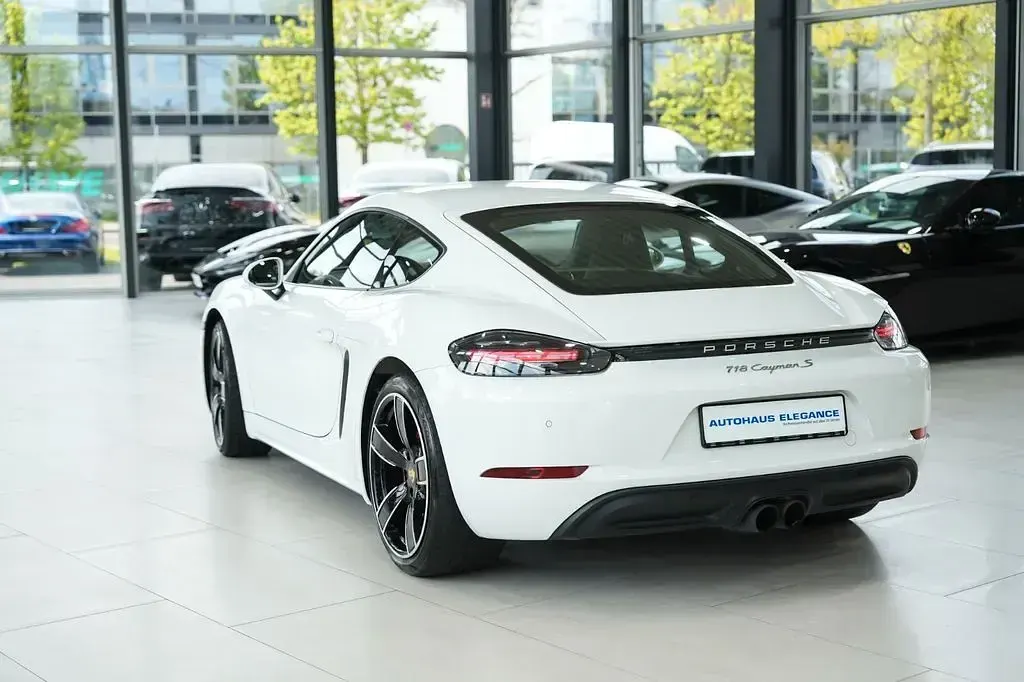 Gebraucht Porsche 718 350 PS (257 kW) 2017 Weiß Coupé