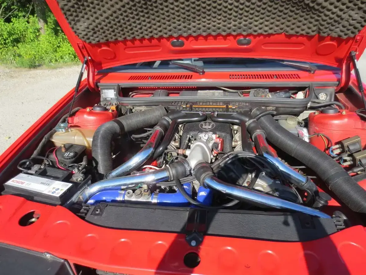 Gebraucht Maserati 224 245 PS (180 kW) 1989 Rot Coupé
