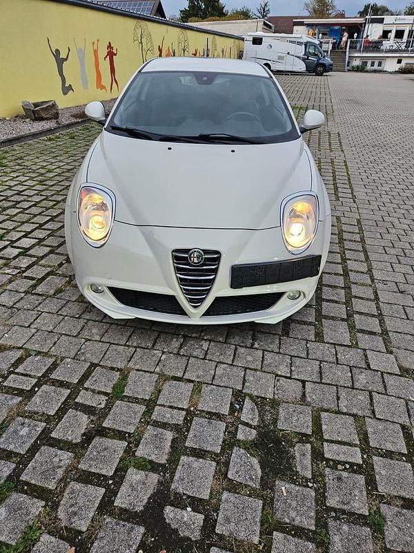 Gebraucht Alfa Romeo MiTo 95 PS (69 kW) 2010 Weiß Kleinwagen