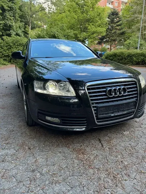 Gebraucht Audi A6 170 PS (125 kW) 2010 Schwarz Kombi