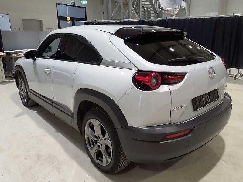 Gebraucht Mazda MX30 Ad'Vantage 106 kW (145 PS) 2022 Ceramic white (metallic) SUV