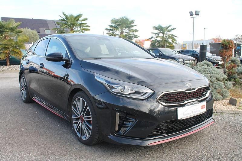 Schwarz Gebraucht 2021 Kia ProCeed GT Kleinwagen | 23.990 € (Fairer Preis) - Bild 1/4
