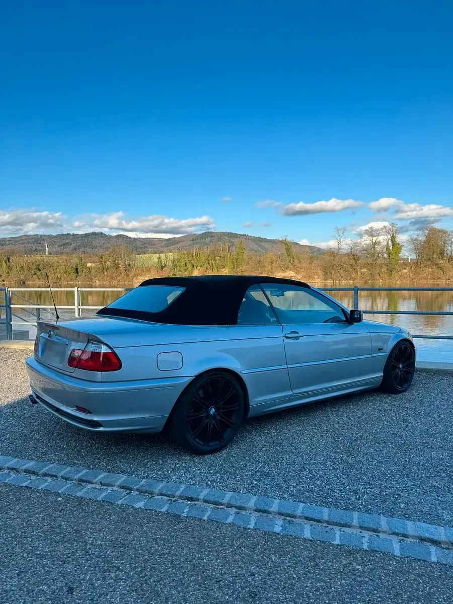 Gebraucht BMW 330 231 PS (169 kW) 2000 Silber Cabrio