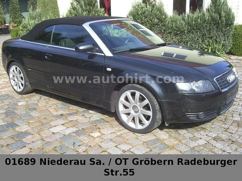 Schwarz metallic Gebraucht 2004 Audi A4 Cabriolet S-Line Cabrio | 5.499 € (Guter Preis) - Bild 1/3