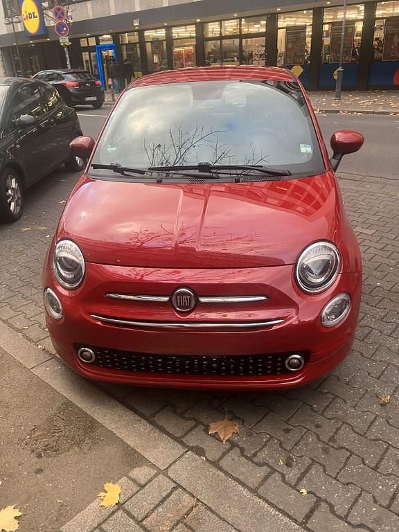 Rot Gebraucht 2019 Fiat 500 Lounge Kleinwagen | 8.900 € (Fairer Preis) - Bild 1/4
