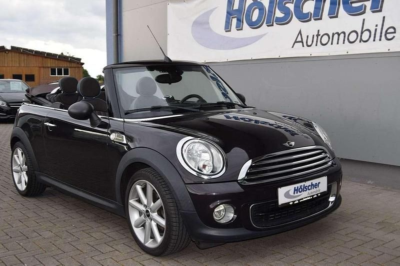 Braun Gebraucht 2016 Mini ONE Kleinwagen | 16.700 € (Etwas zu teuer) - Bild 1/4