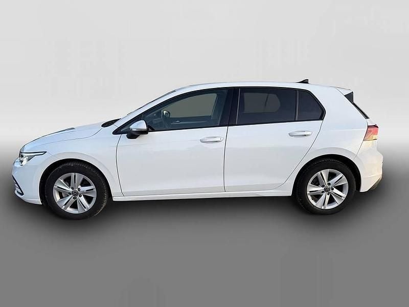 Usata VW Golf VIII Active 131 CV (96 kW) 2023 Bianco Berlina