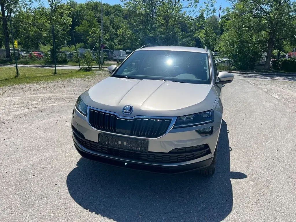Gebraucht Skoda Karoq Ambition 116 PS (85 kW) 2018 Beige SUV