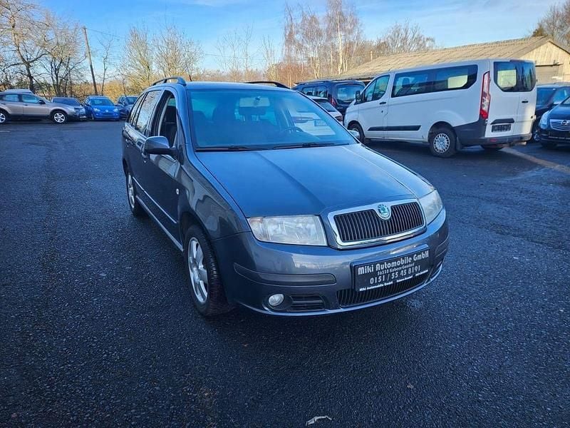 Gebraucht Skoda Fabia Ambiente 80 PS (58 kW) 2007 Grau Kombi